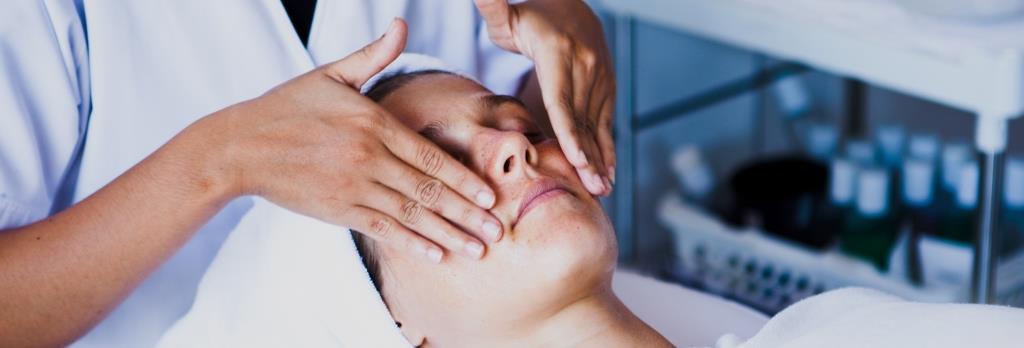 где можно выучиться на косметолога