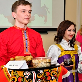 Фотогалерея | Интерколледж | Сила многонациональной Росcии – в дружбе народов | фото №6